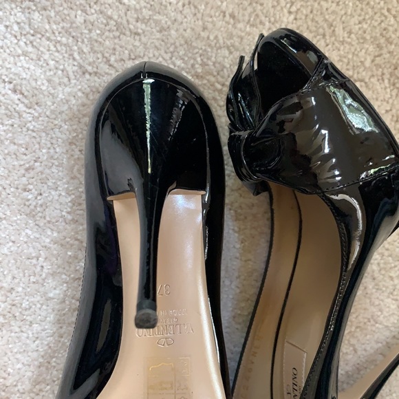 Valentino Garavani (authentic) size 37 (7 US) EUC worn once patent Black - Picture 9 of 13